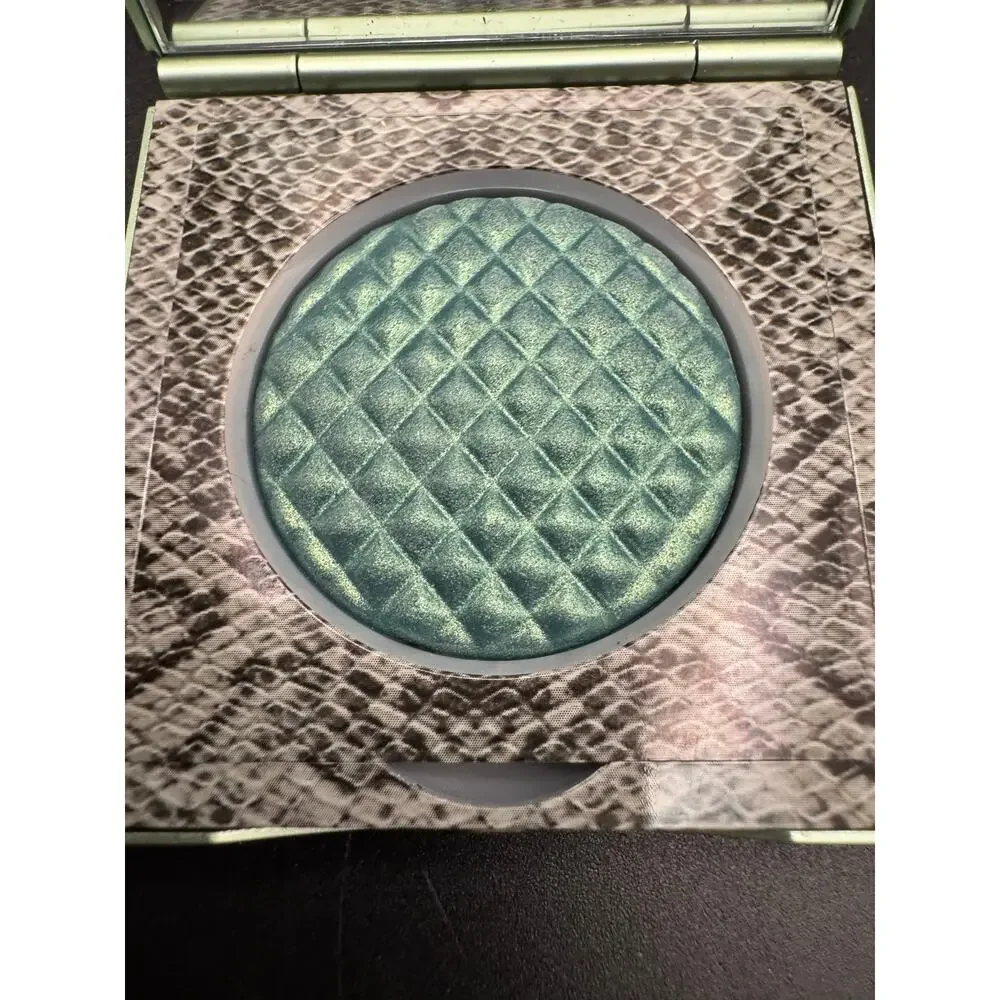 MALLY Effortless Airbrush Eyeshadow Single Eye Shadow LUSH FOREST 0.09 oz/2.5 g